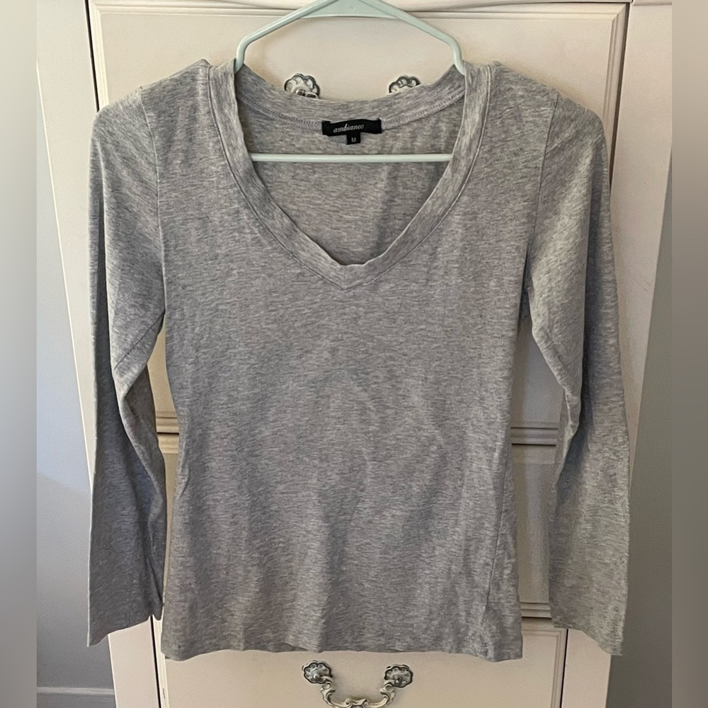 Women’s Grey Long Sleeved Ambiance Vneck Shirt Size Medium